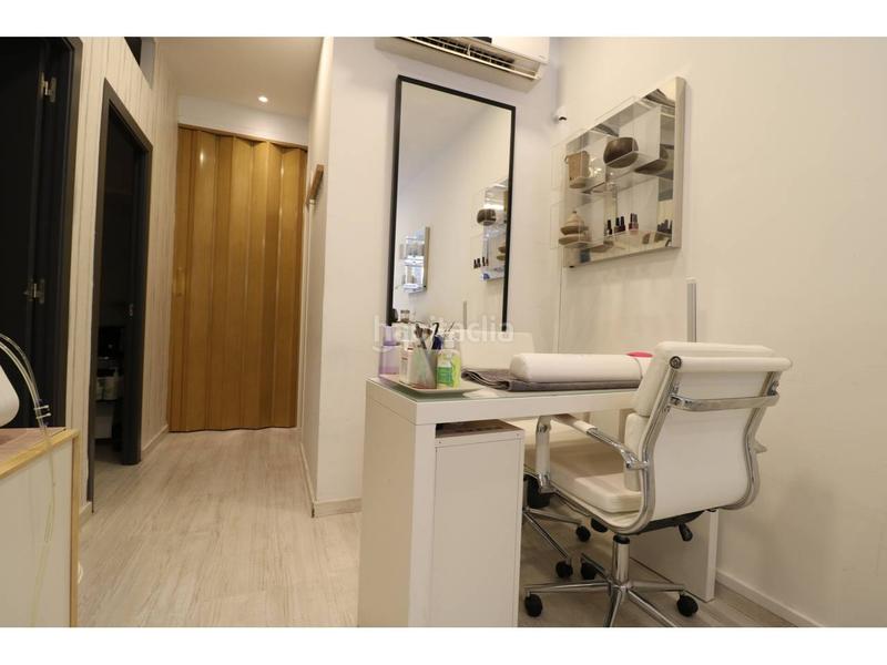 Foto 65690f1e-c77f-4a6b-b0c3-5465d142d464. Pas-de-porte local commercial dans Centre-Cordelles Cerdanyola del Vallès