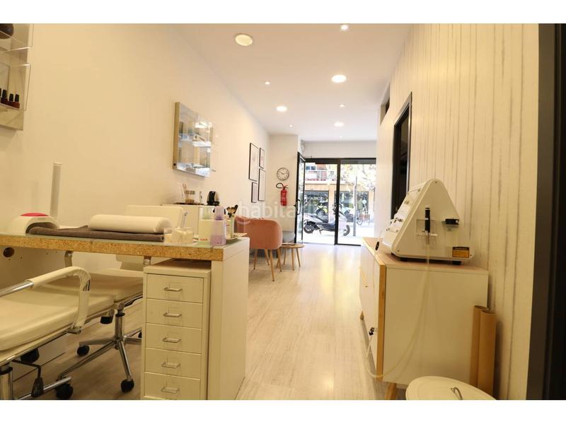 Foto 6bde863b-9aea-4ec8-8bbc-20a49ae860f0. Transfer business premise in Centre-Cordelles Cerdanyola del Vallès