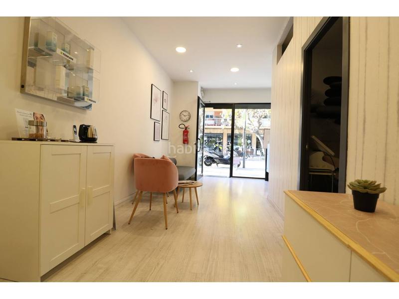 Foto 33e865b8-abd9-49ea-9cef-32dd6e50a441. Traspàs local comercial a Centre-Cordelles Cerdanyola del Vallès