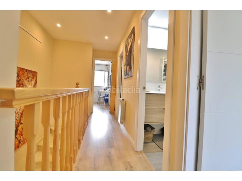 Foto f6566601-2cf2-4307-8cff-d9cf286cce0c. Dúplex duplex en venta en canaletesturonet en Canaletes - Turonet Cerdanyola del Vallès