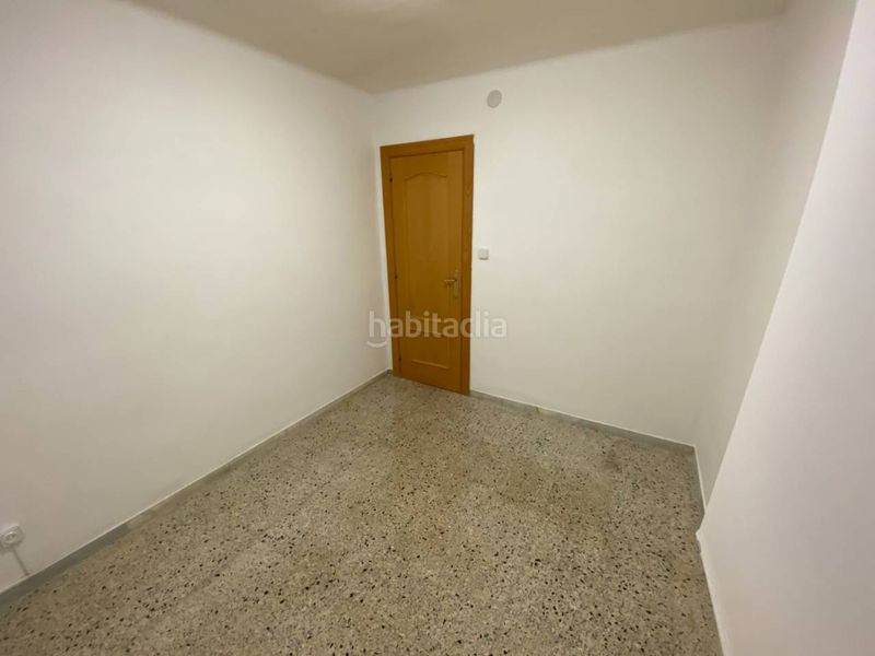 Foto 48d1c254-cc22-4baf-8def-ca48763126a1. Pis a Ajuntament-Maragall Ripollet