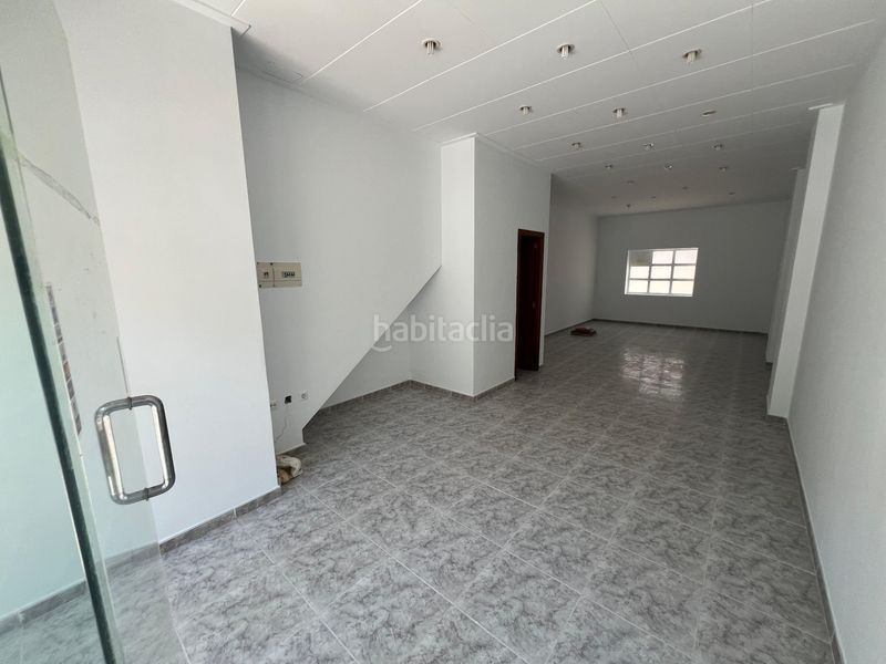 Foto daec55a1-86cc-4082-aa6f-4dd28c48ee7a. Lloguer local comercial a avinguda mediterrània 44 a Malgrat de Mar
