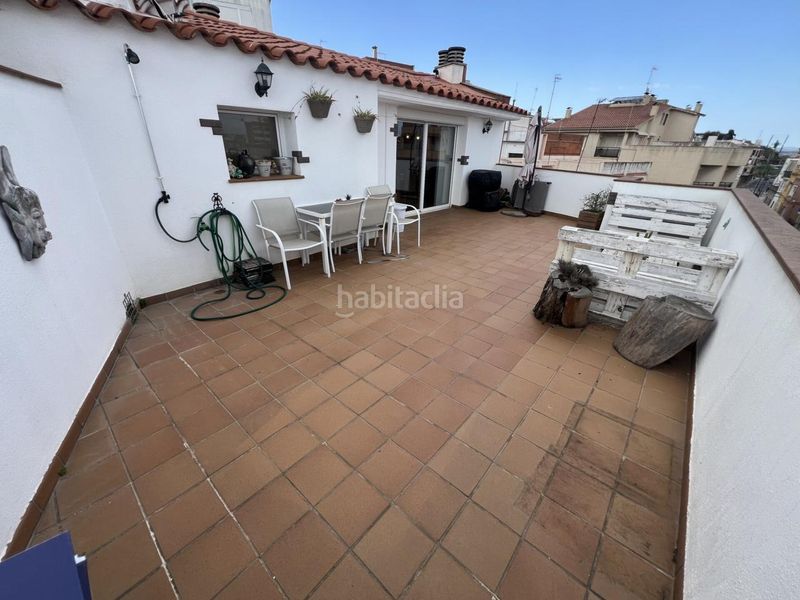 Foto b7fc322d-61fe-48db-9bcf-1b70fc0d7c6c. Duplex con camino riscaldamento parcheggio in Malgrat de Mar