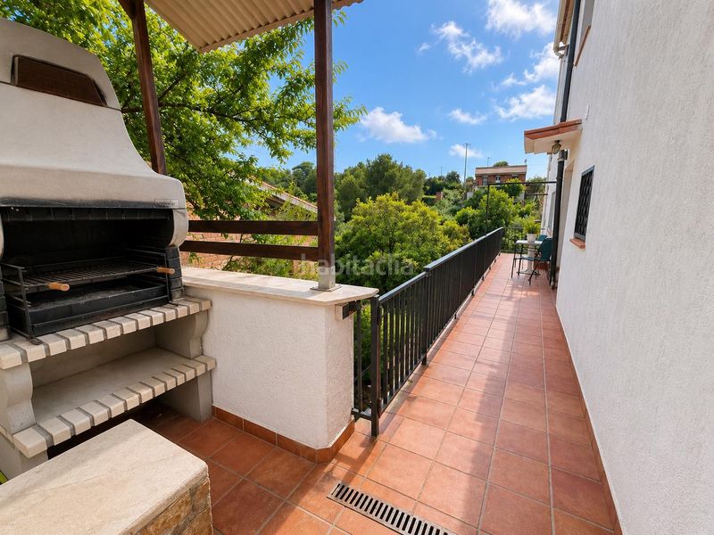 Foto edb82a29-5b57-4264-937e-3d2c0d0c6f78. Casa amb xemeneia calefacció a Palafolls