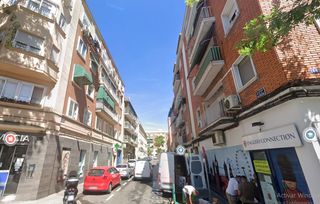 Pis a Calle de la Alondra