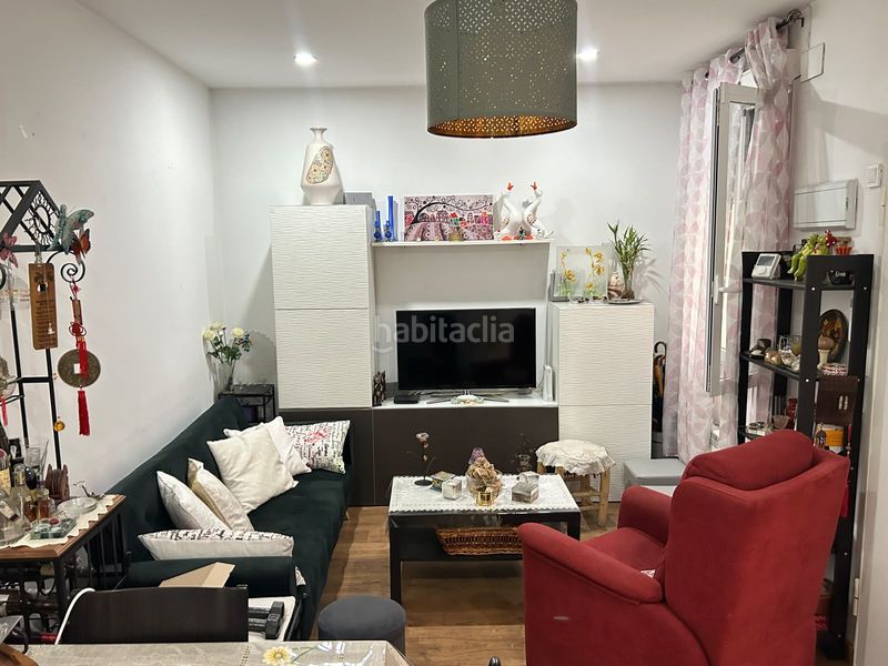 Foto 66f746cd-cadd-4874-b088-dae62ee87bbb. Piso en Orcasitas Madrid