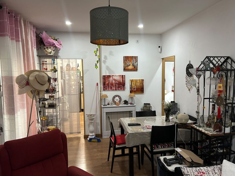 Foto 99793643-3e87-43bf-a036-f705d05671c9. Piso en Orcasitas Madrid