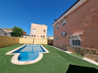 Chalet  Calle alameda de la sagra