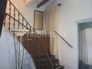 Foto 13f30c86-5b3f-4dca-803b-0655db6b7115. Edifici a Xixona