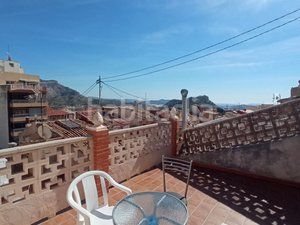 Foto 760e1eeb-25a8-452f-af88-1e6594099f74. Edifici a Xixona