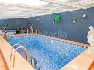 Foto 04e67f29-7d44-49e4-8af4-81be2492646b. Masia amb aparcament a Xixona