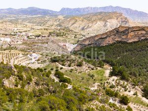 Foto 163871b5-e55a-46a3-9237-f735696b9477. Masia amb aparcament a Xixona