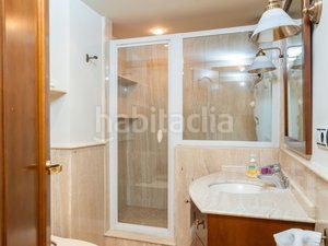 Foto a4eff1ac-88d4-40a1-a21e-5e396b998ca0. Pis amb calefacció aparcament a Ensanche-Diputación Alicante