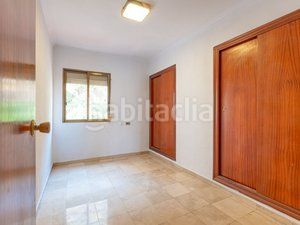 Foto e0922ed6-3f52-444b-b3a8-174d8bb965da. Pis amb aparcament a Raval Roig - Virgen del Socorro Alicante