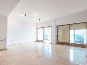 Foto f69c5021-f8b5-45cb-8e36-b9388fcb250d. Pis amb aparcament a Raval Roig - Virgen del Socorro Alicante