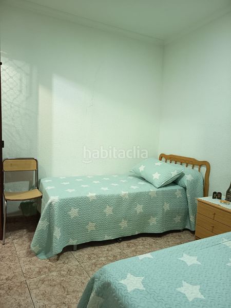 Foto e006a656-c96f-4510-b4c6-38471d8be734. Pis a Xixona