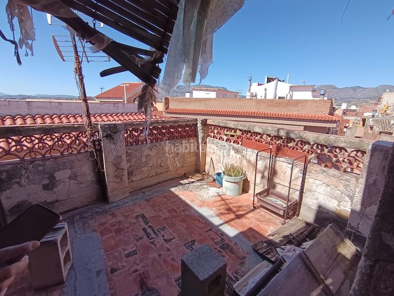 Foto 533d603f-3866-4698-8d65-7954c0aa88ee. Edificio in Agost