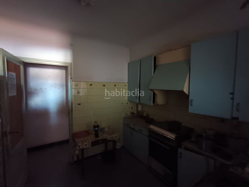 Foto cfa20e5b-cb60-432f-a3db-3a39f25cab04. Edificio in Agost