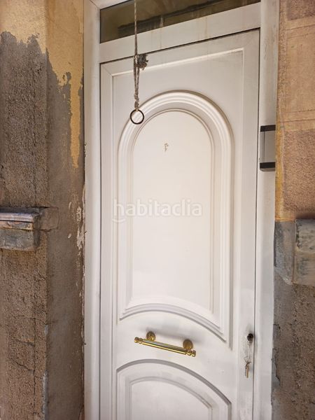 Foto edb003a7-b08b-4c88-9086-d1d992530766. Edificio in Agost