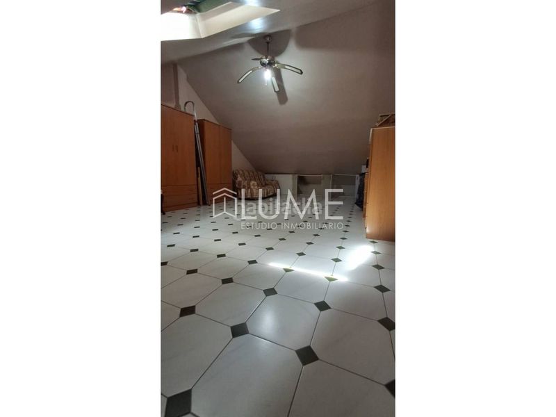 Foto bd1e797a-9f45-4e01-ad44-00c3fa5f0496. Casa adossada a colores - entreparques Sevilla