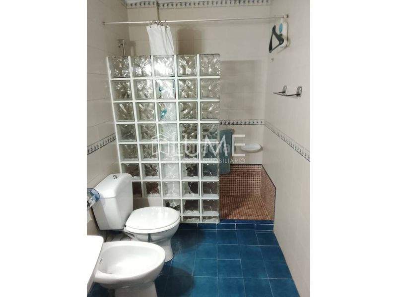 Foto 6a4bb90c-d76e-47bb-a40b-1f99ea864b34. Casa amb aparcament piscina a Urbadiez - Entrepuentes Sevilla