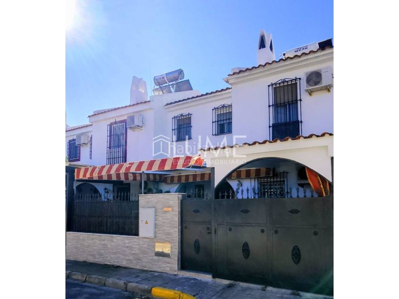 Foto 4e8edc6f-1af8-4683-abba-7bf7e9d23e49. Casa a Urbadiez - Entrepuentes Sevilla
