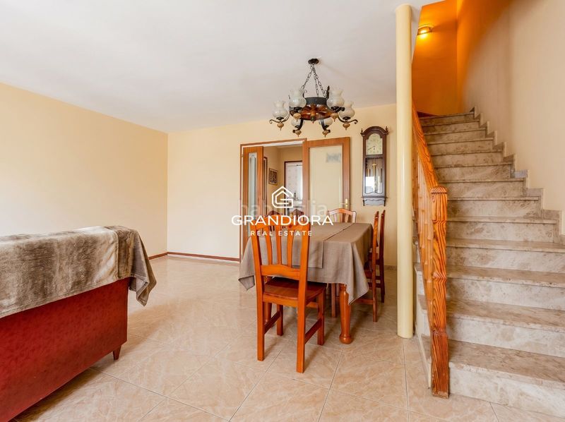 Foto 01a76eef-58c0-48a6-ad2f-527b3f761576. Casa adossada amb aparcament a Nucli Urbà Argentona