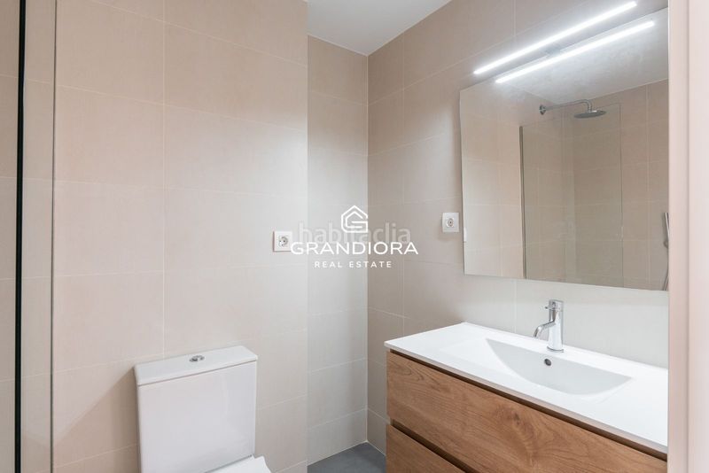 Foto 1f4100d6-c2a7-4286-a0f4-c75ca6f821ce. Àtic amb aparcament piscina a Vila de Gràcia Barcelona