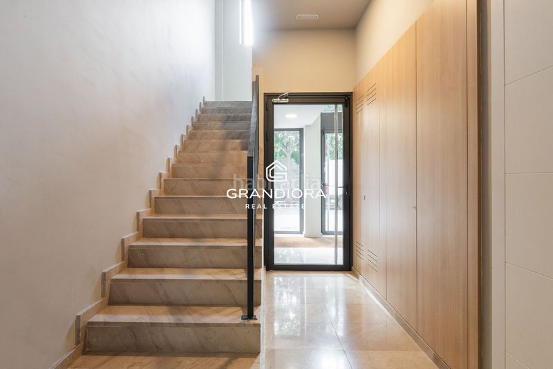 Foto f4112447-38e5-4185-9b62-025c08cdd9a9. Àtic amb aparcament piscina a Vila de Gràcia Barcelona