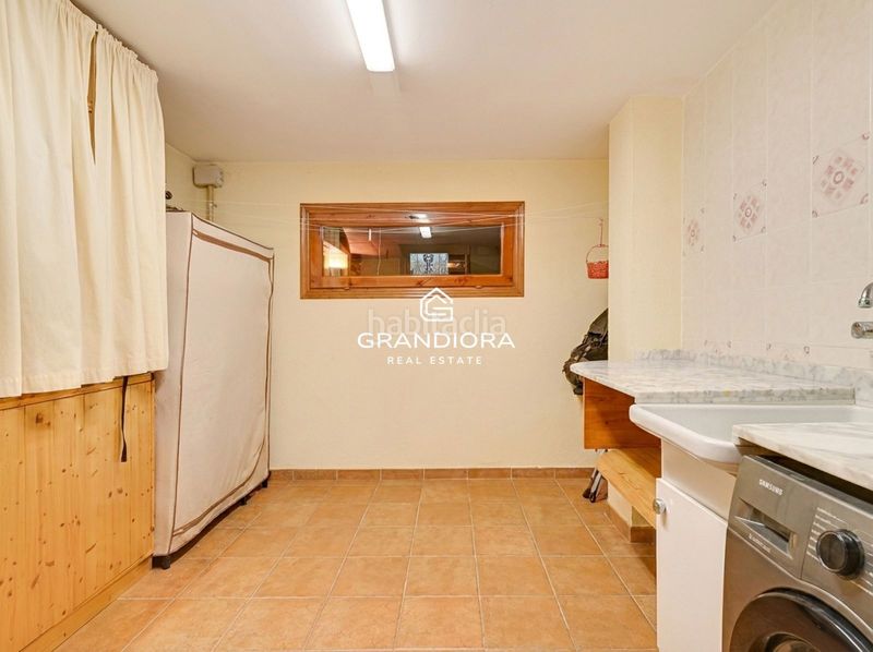 Foto 3504afba-60f8-4e27-a3ab-d8e60085b004. Xalet amb aparcament piscina a Caldes d´Estrac