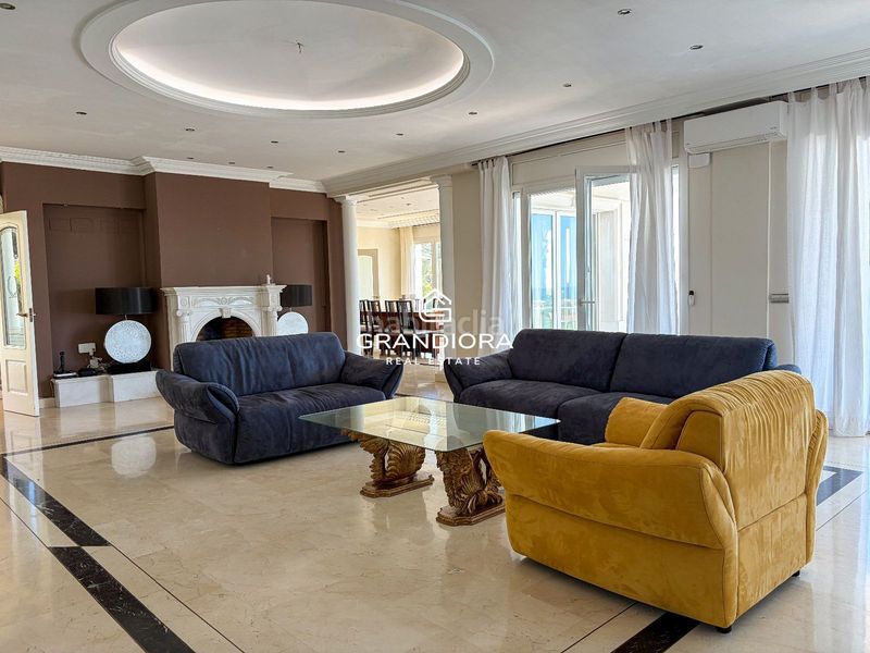 Foto 7ee37a27-1214-4890-a9cd-455185942f47. Location chalet avec parking piscine dans Cabrils