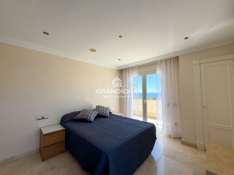 Foto b6d521d6-b9a1-4f6d-8e11-3a7f9805be25. Location chalet avec parking piscine dans Cabrils