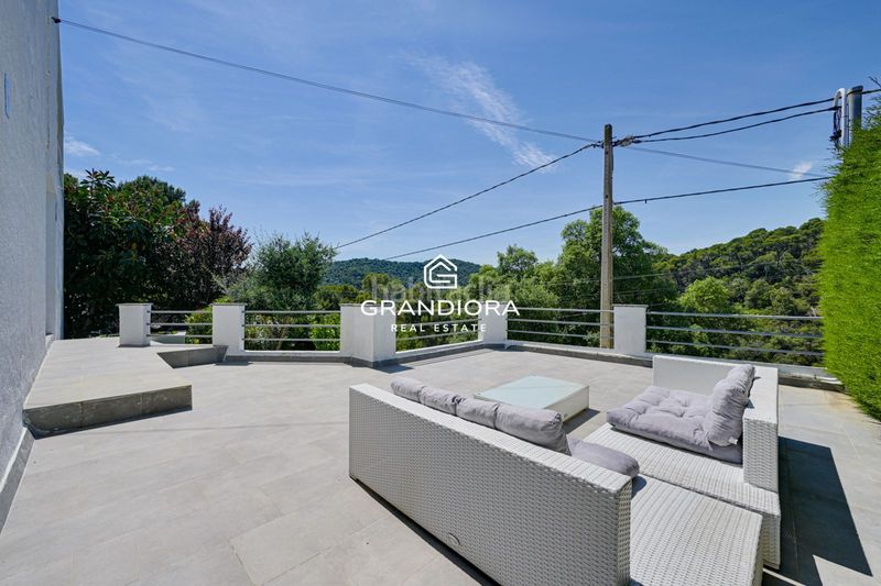Foto 19a6693f-75d6-4909-aef0-2aff24f252f7. Chalet avec parking piscine dans Santa Susanna