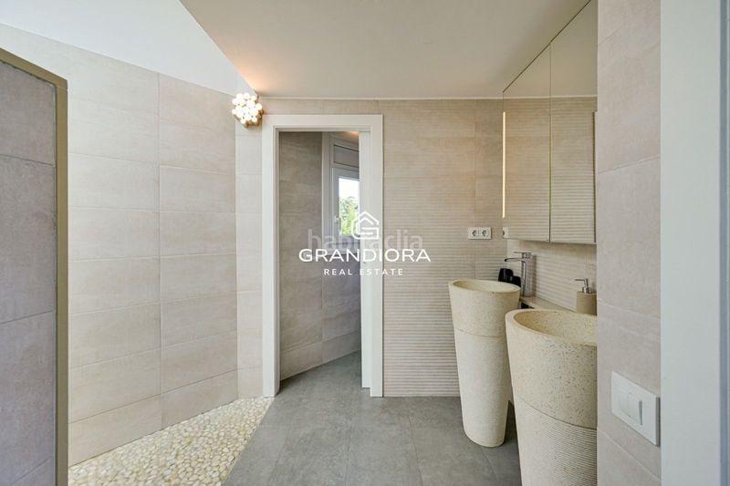 Foto 51341726-2d26-4923-bb46-be9233f431a3. Chalet avec parking piscine dans Santa Susanna