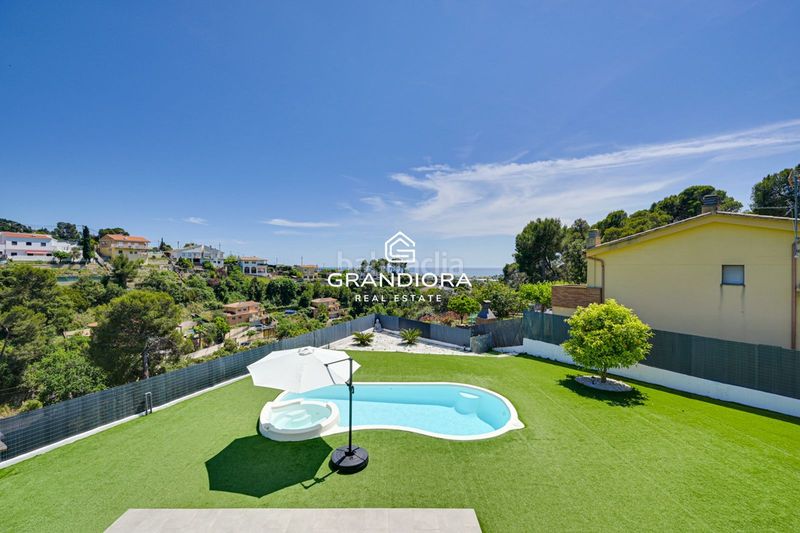 Foto 5a85bb0c-5130-4e24-aae7-72a42799adf1. Chalet avec parking piscine dans Santa Susanna