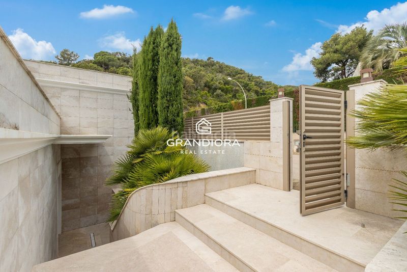 Foto cf07c3c0-57cc-4365-9ae0-2783806a2b7f. Xalet amb piscina a Santa Maria de Llorell Tossa de Mar
