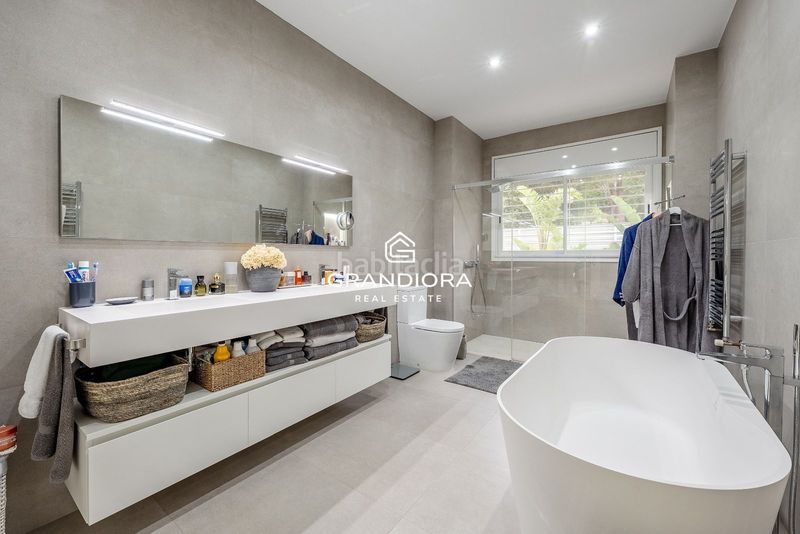 Foto e9919c0d-976f-4c16-84d7-808e92c1138f. Xalet amb calefacció aparcament piscina a Teià