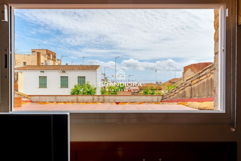 Foto cb2bd703-b7e0-466a-8688-f08c924249bf. Casa adossada amb aparcament a Centre Masnou (El)