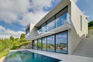 Chalet in Falguera