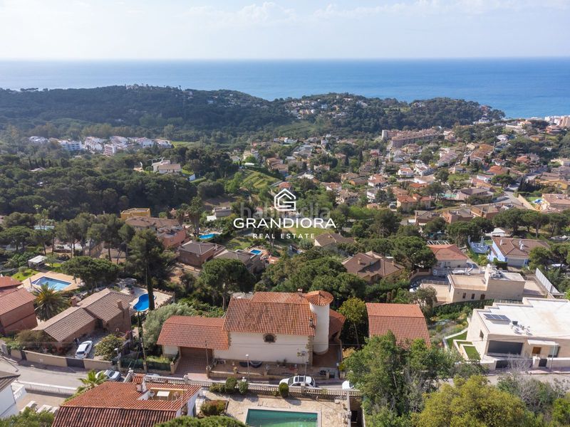 Foto 15eb679a-b7b8-42cb-9157-ed2c5d928771. Xalet amb aparcament piscina a Roca Grossa Lloret de Mar