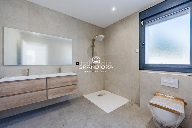 Foto d7256c1d-961b-4381-bf48-1fa2eba72745. Xalet amb calefacció aparcament piscina a Vallromanes