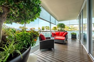 Piso  Paseo garcia fària. Exclusivo piso con terraza perimetral y vistas totales al mar en