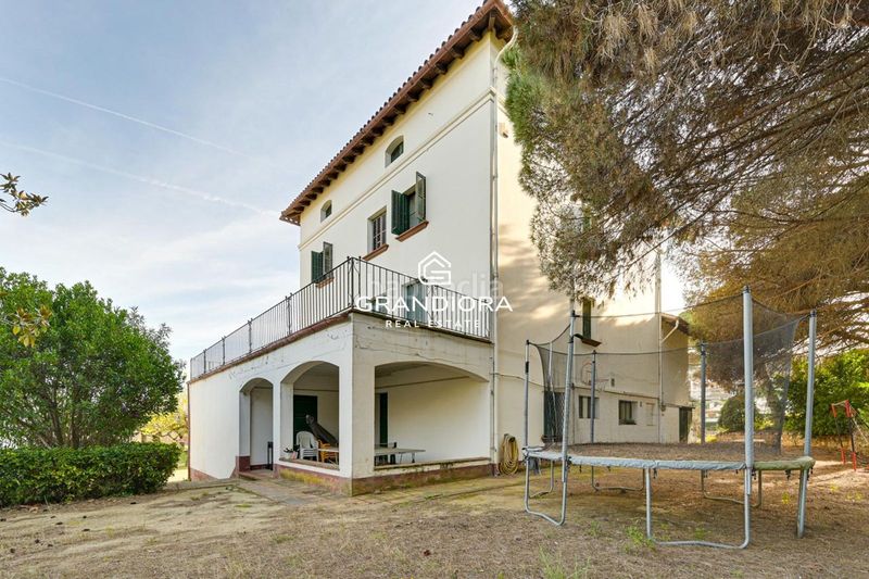 Foto 108ba7e7-03f2-4158-9bd1-4888d65c2daa. Casa amb calefacció aparcament piscina a Alella