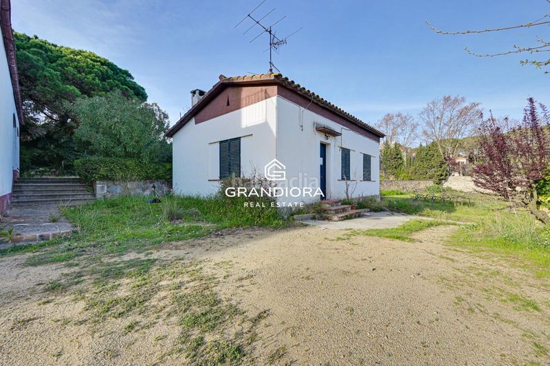 Foto 715d52bc-829d-4e19-9a23-beb1b46121fc. Casa amb calefacció aparcament piscina a Alella