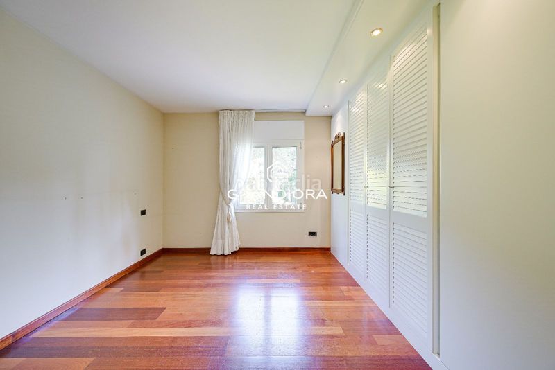 Foto 8093c6d8-6cba-47f5-b34b-3501d91459ad. Xalet amb aparcament piscina a Premià de Dalt