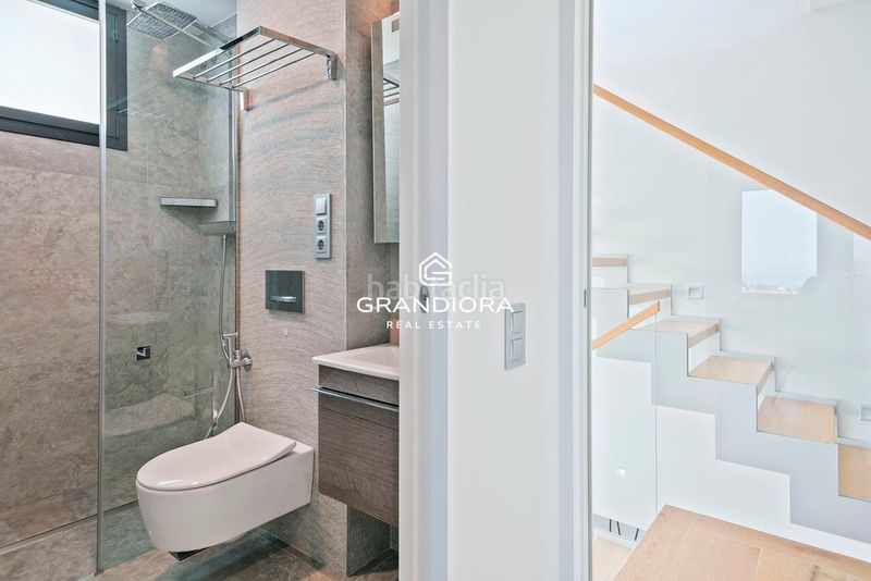 Foto dfb7a4c1-433c-4ba5-bd2e-2262b68bf2c5. Xalet amb aparcament piscina a Montgat