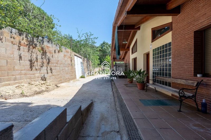 Foto 8d9f7985-d5dc-4d9c-9974-676fd78a7f59. Casa a Arenys de Munt