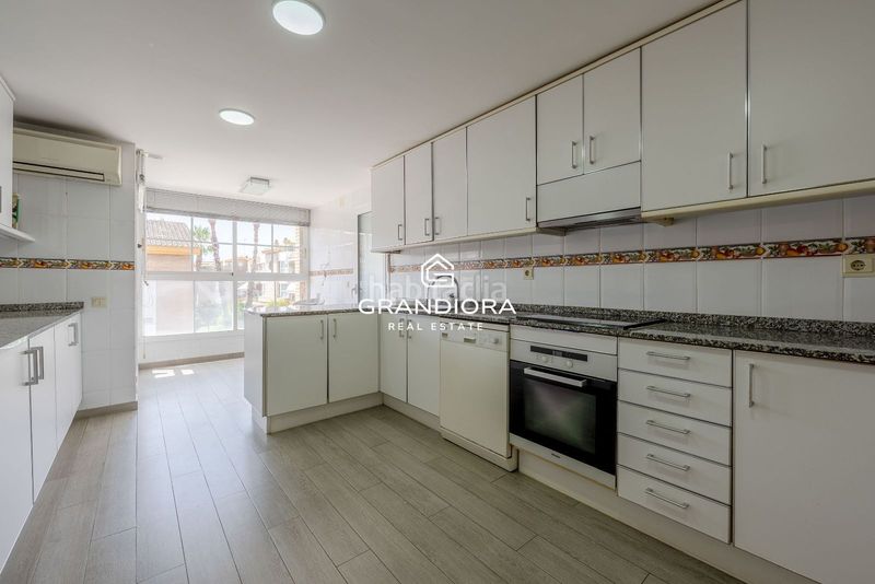 Foto e813a4f0-37cd-4df9-850d-7229bf436c4a. Affitto duplex con piscina in El Balís Sant Andreu de Llavaneres