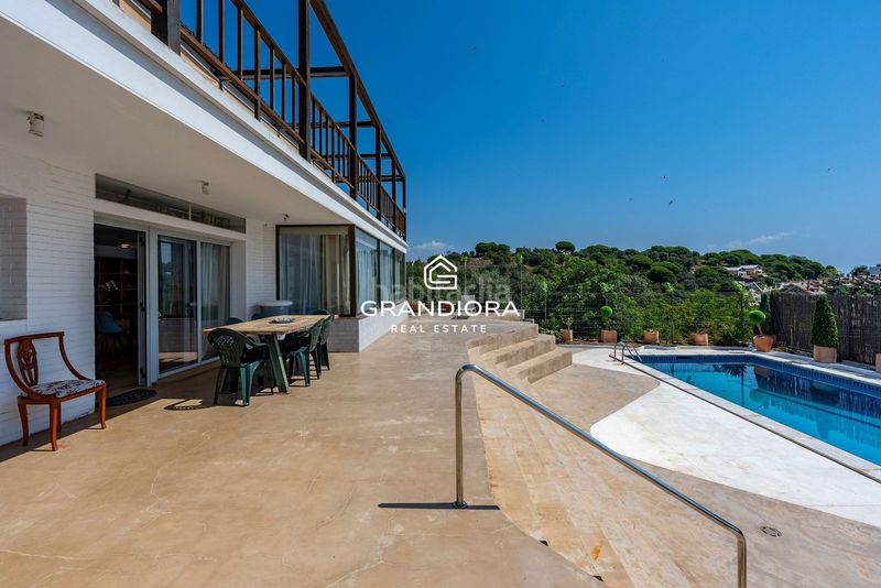 Foto 05797f09-29b7-40e1-bab1-a50b2e32fba1. Affitto chalet con parcheggio piscina in Caldes d´Estrac