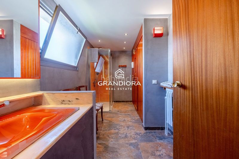 Foto 5310f6a4-fbd3-4017-b909-c1e2017df192. Affitto chalet con parcheggio piscina in Caldes d´Estrac